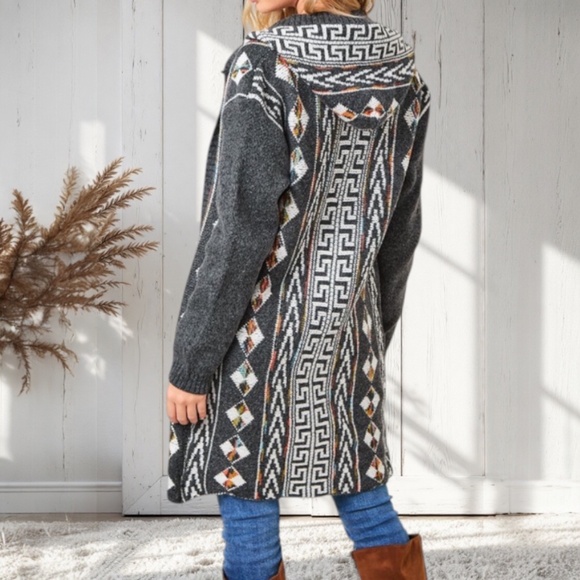 Charcoal Native Cowichan Aztec Boho Bohemian Western Hooded Cardigan Sweater - Picture 1 of 3